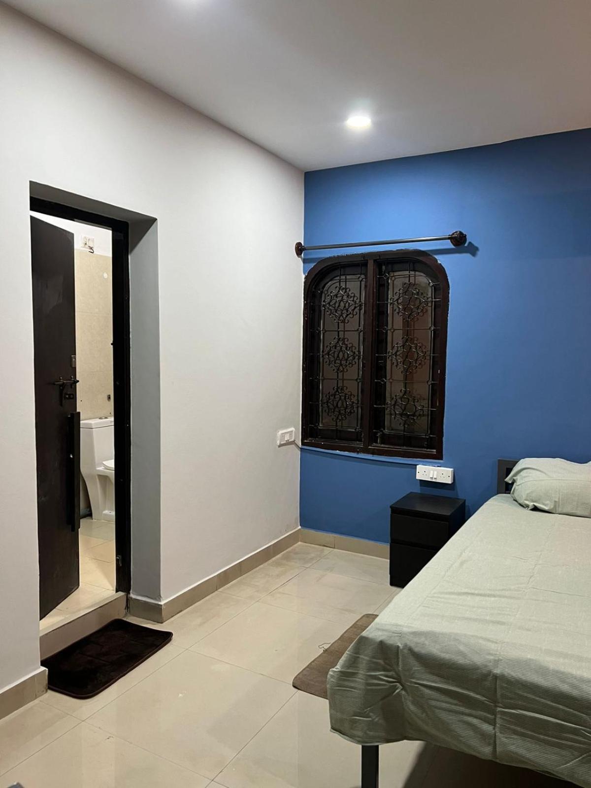 The Uptown Stays Bangalore Buitenkant foto