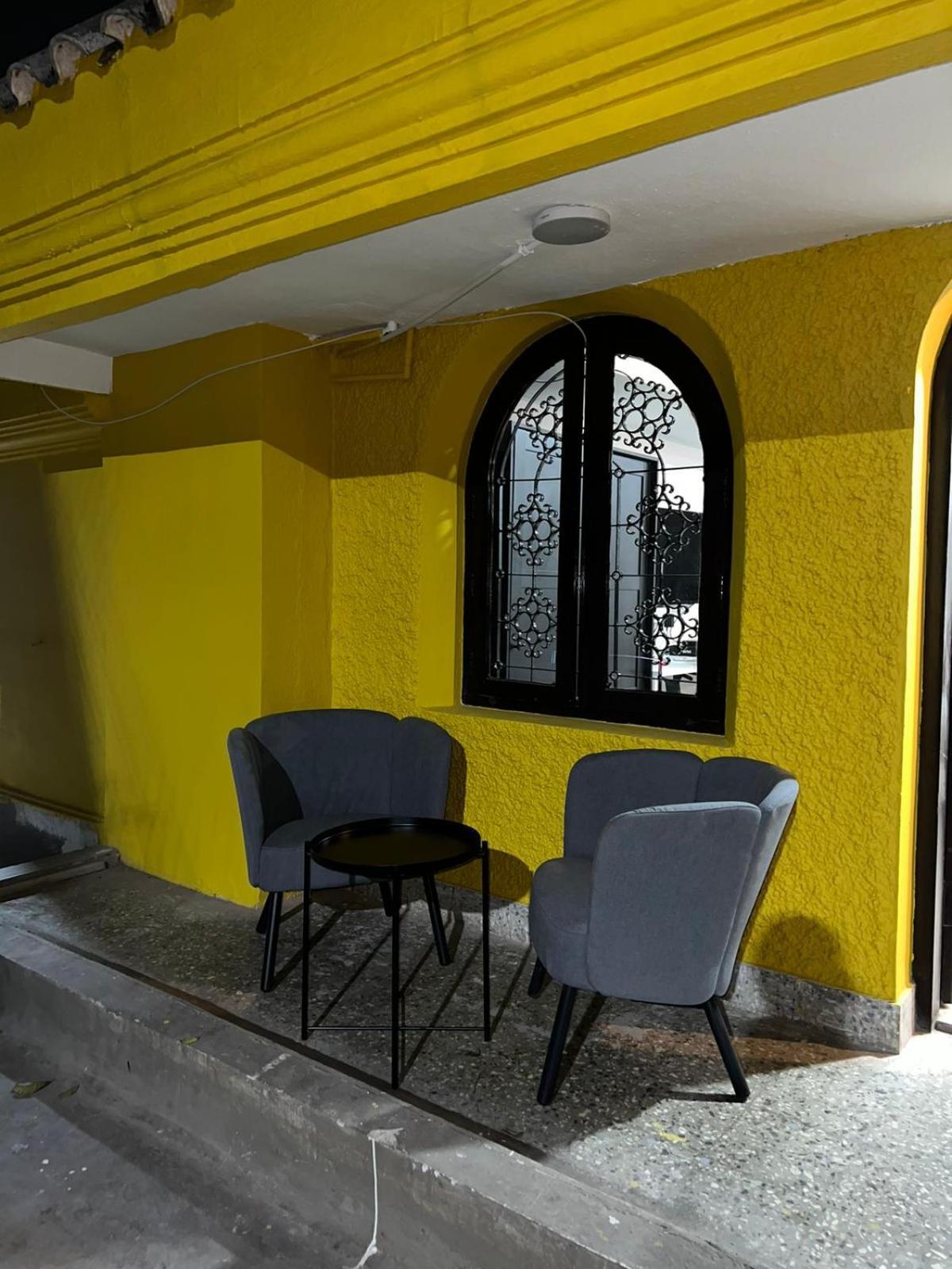 The Uptown Stays Bangalore Buitenkant foto